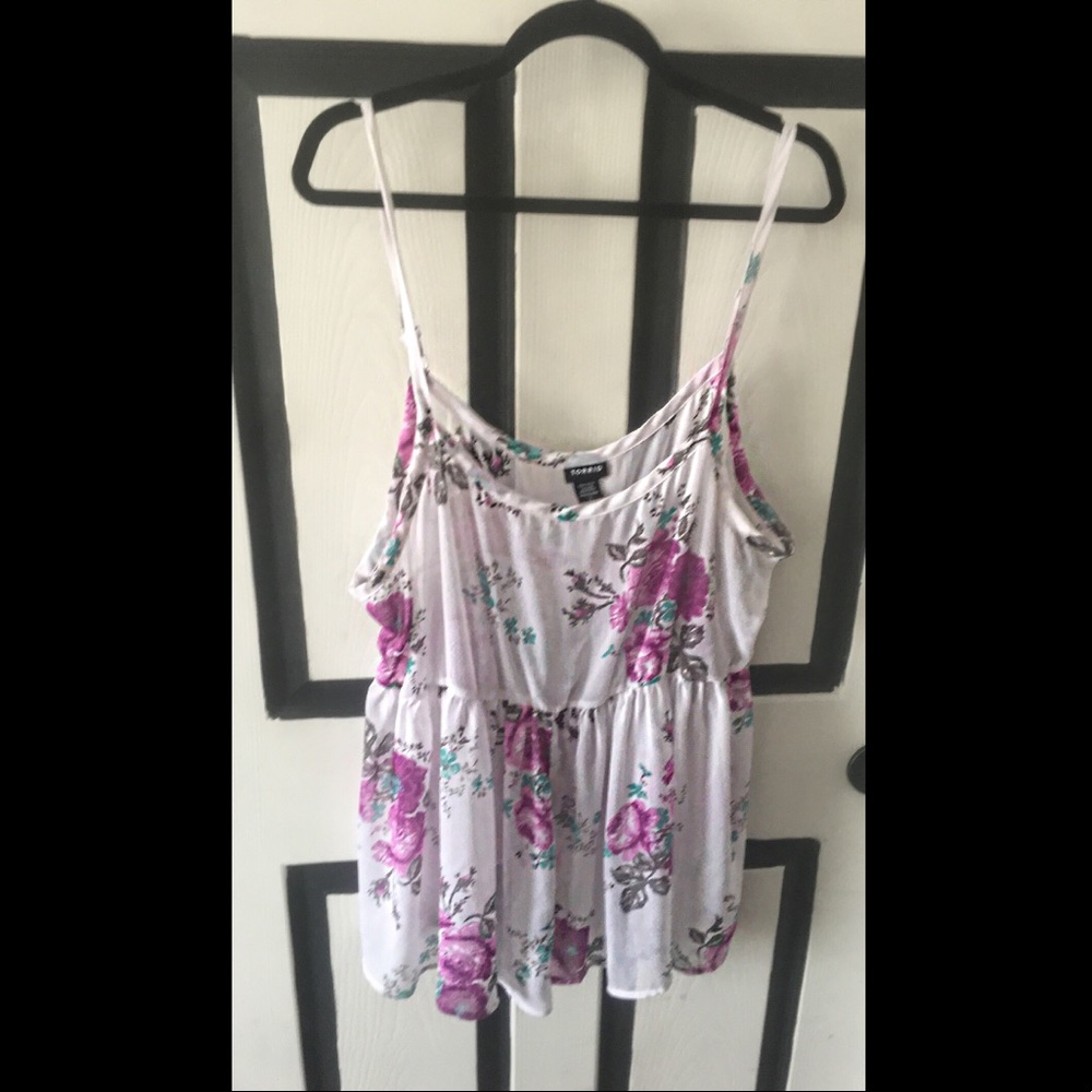 Torrid White Floral Top - Plus Size